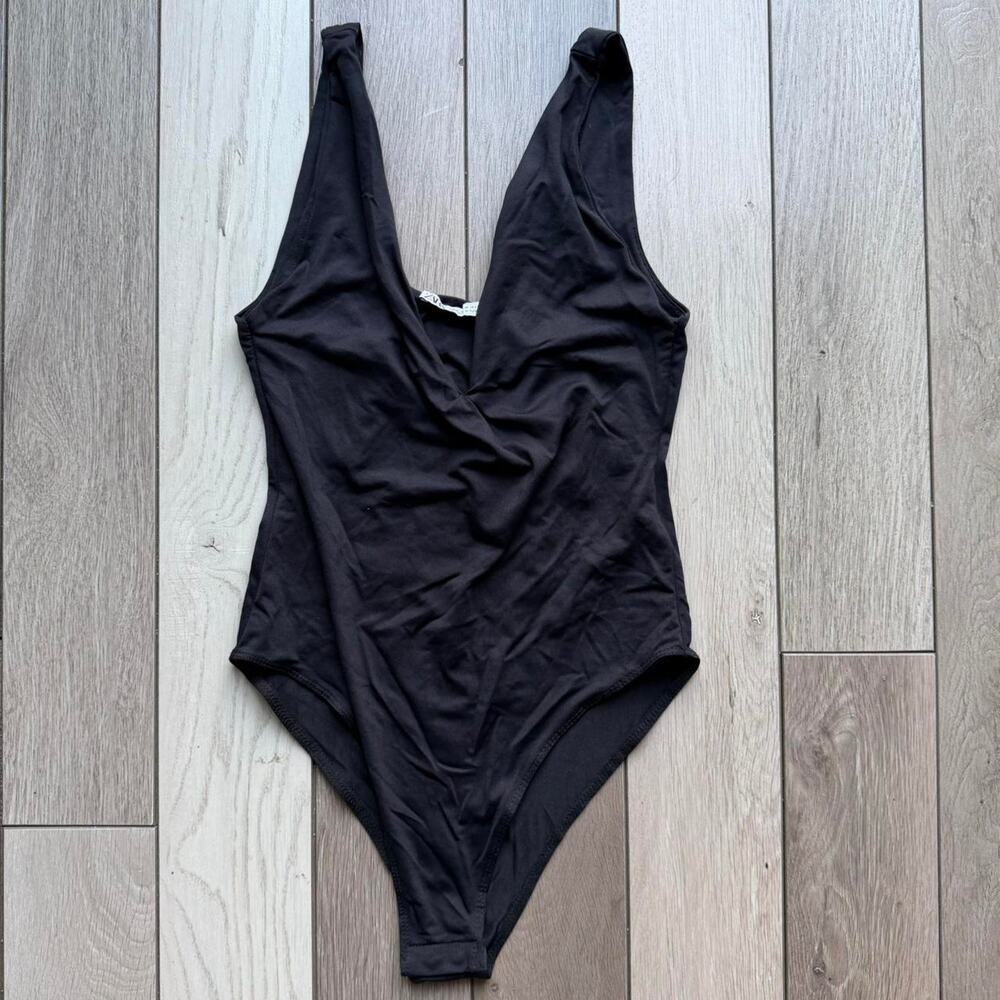 Black zara bodysuit with v